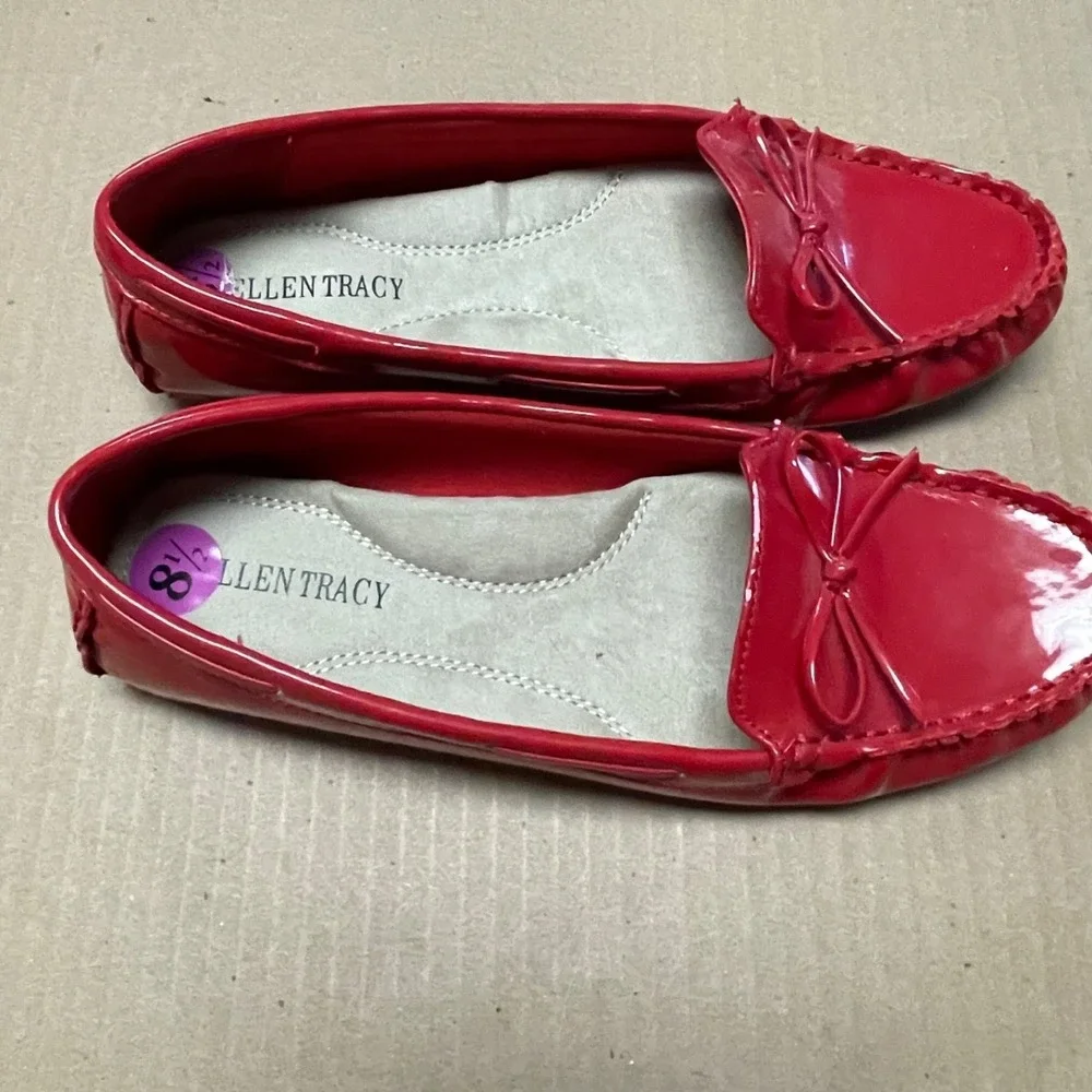 Ellen Tracy Size 8.5M Newport Red Patent‎ Leather Driver Moccasin Loafers NWB